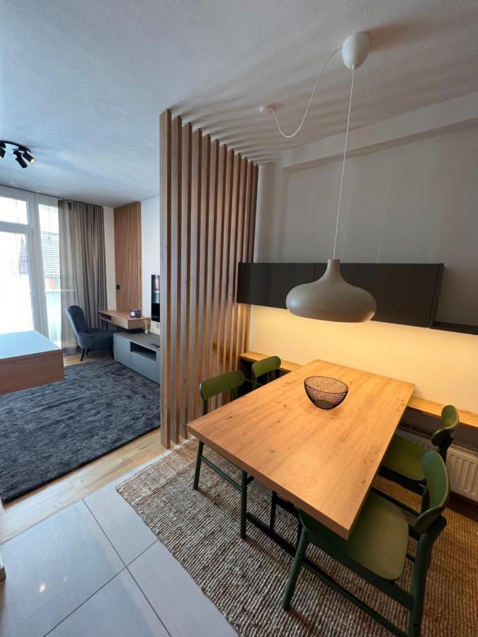 Na Vasi Restavracija In Prenocisca Hotel Škofja Loka Exterior foto